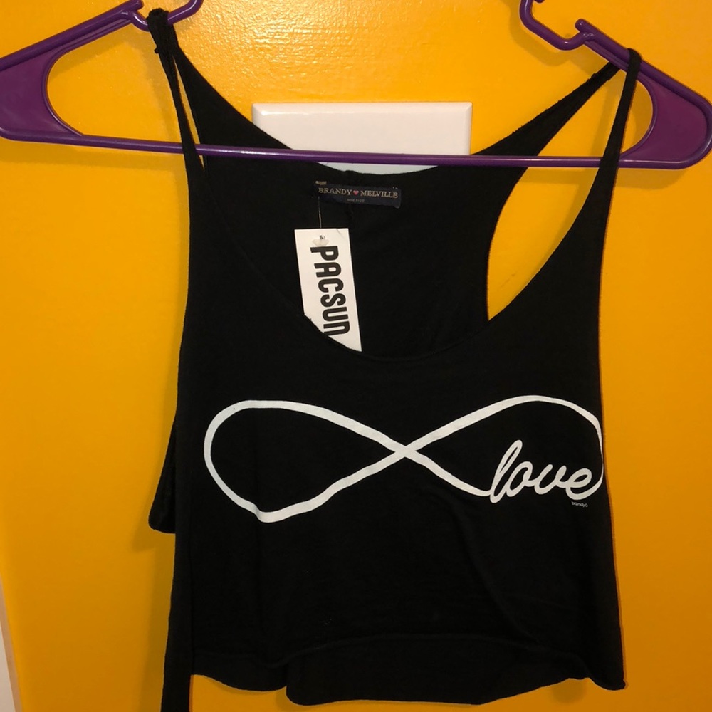 Brand new brandy Melville tank top !